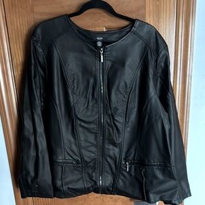 Alfani  black faux leather jacket withh zipper closure 3X